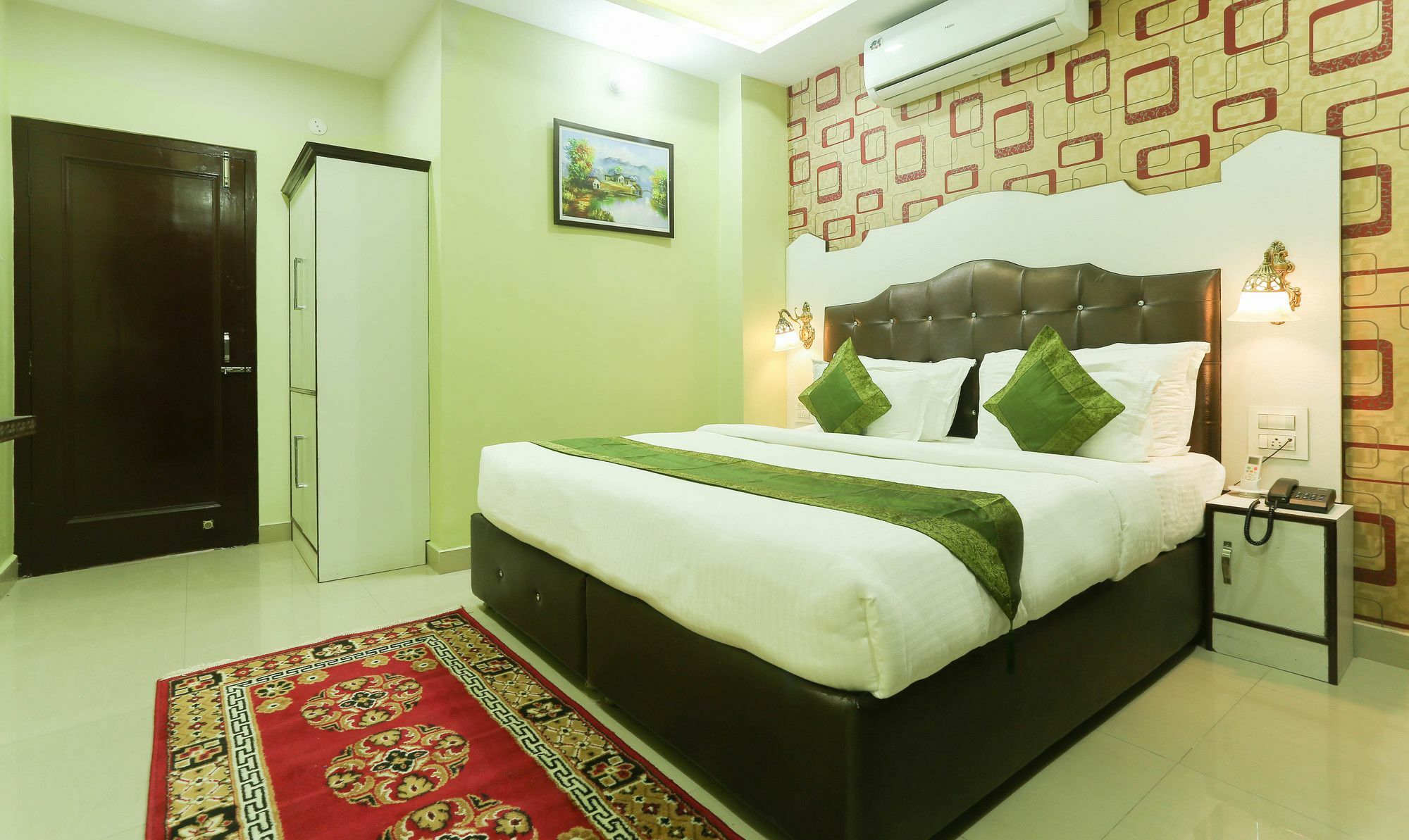 Treebo Roshan House With Valley View McLeod Ganj Exterior photo